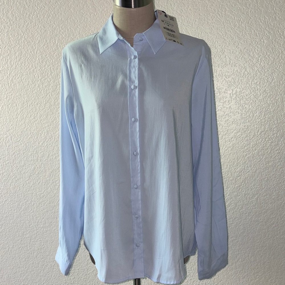 Zara Light Blue Women’s Button-Front Blouse